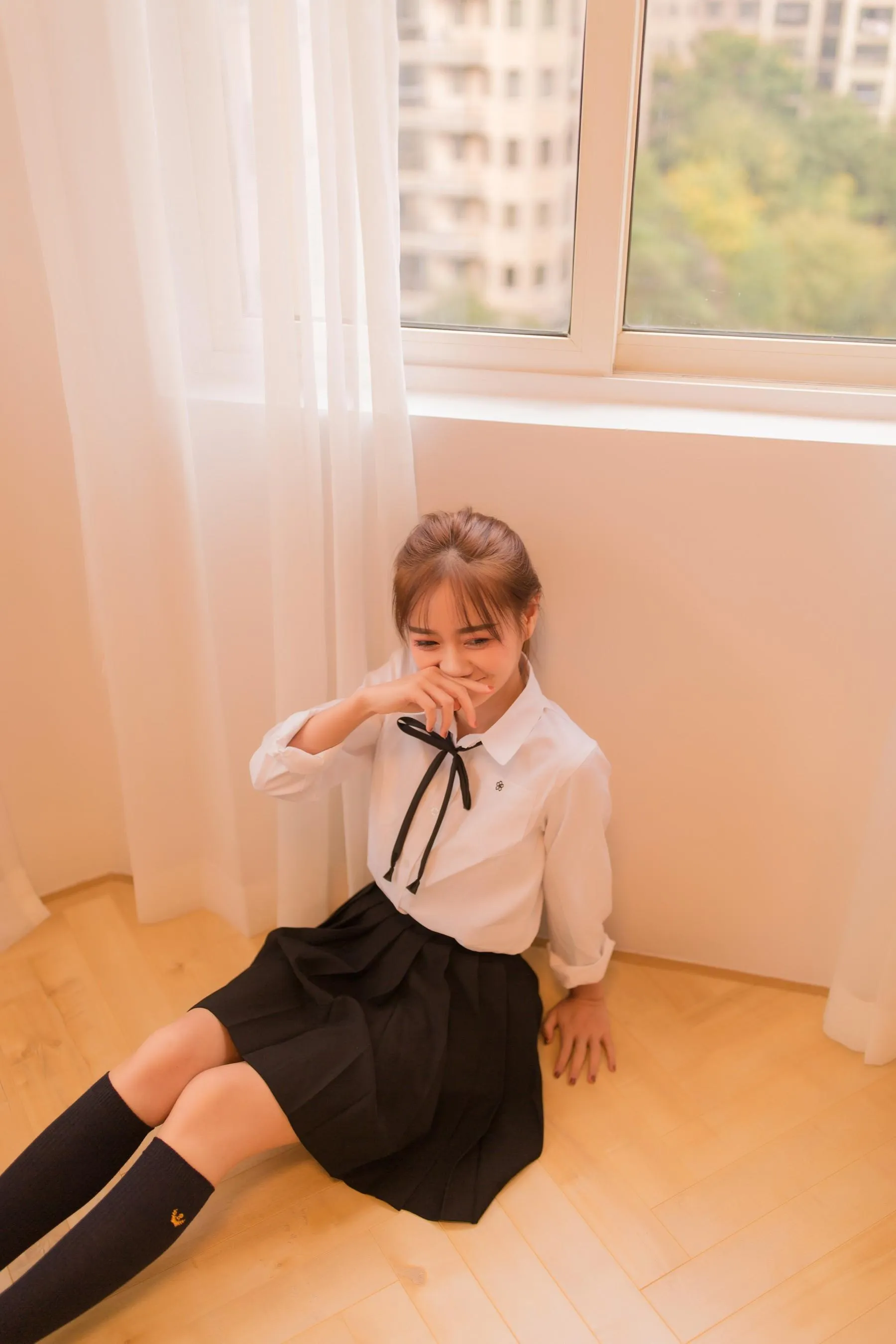 [YITUYU艺图语]2022.02.18 JK少女 小艺 [32P]插图